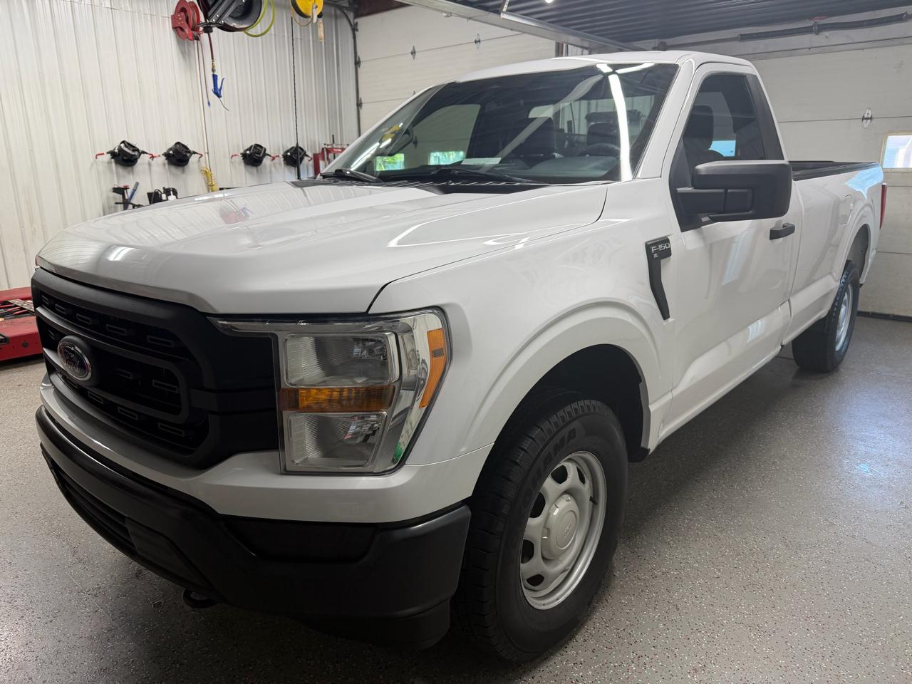Ford F-150 4WD Reg Cab 145" XL 2021