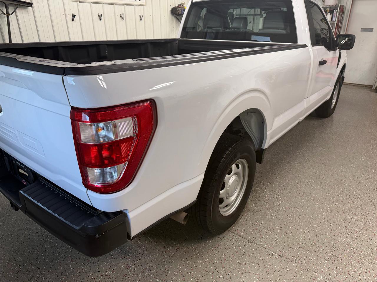 Ford F-150 4WD Reg Cab 145" XL 2021