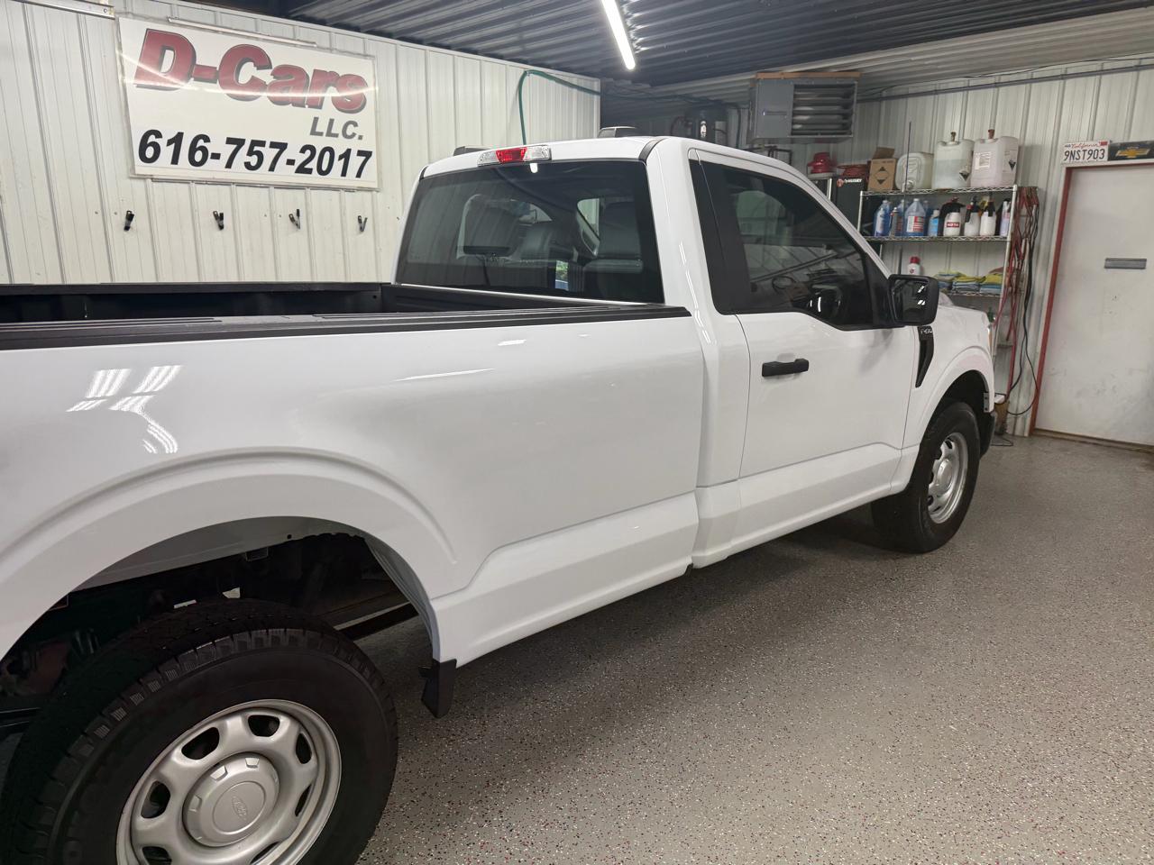 Ford F-150 4WD Reg Cab 145" XL 2021