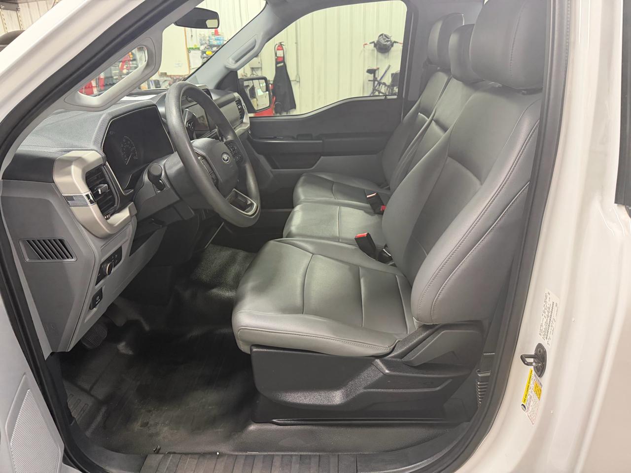 Ford F-150 4WD Reg Cab 145" XL 2021