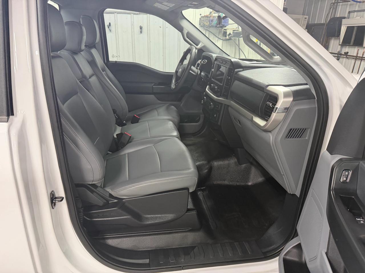 Ford F-150 4WD Reg Cab 145" XL 2021