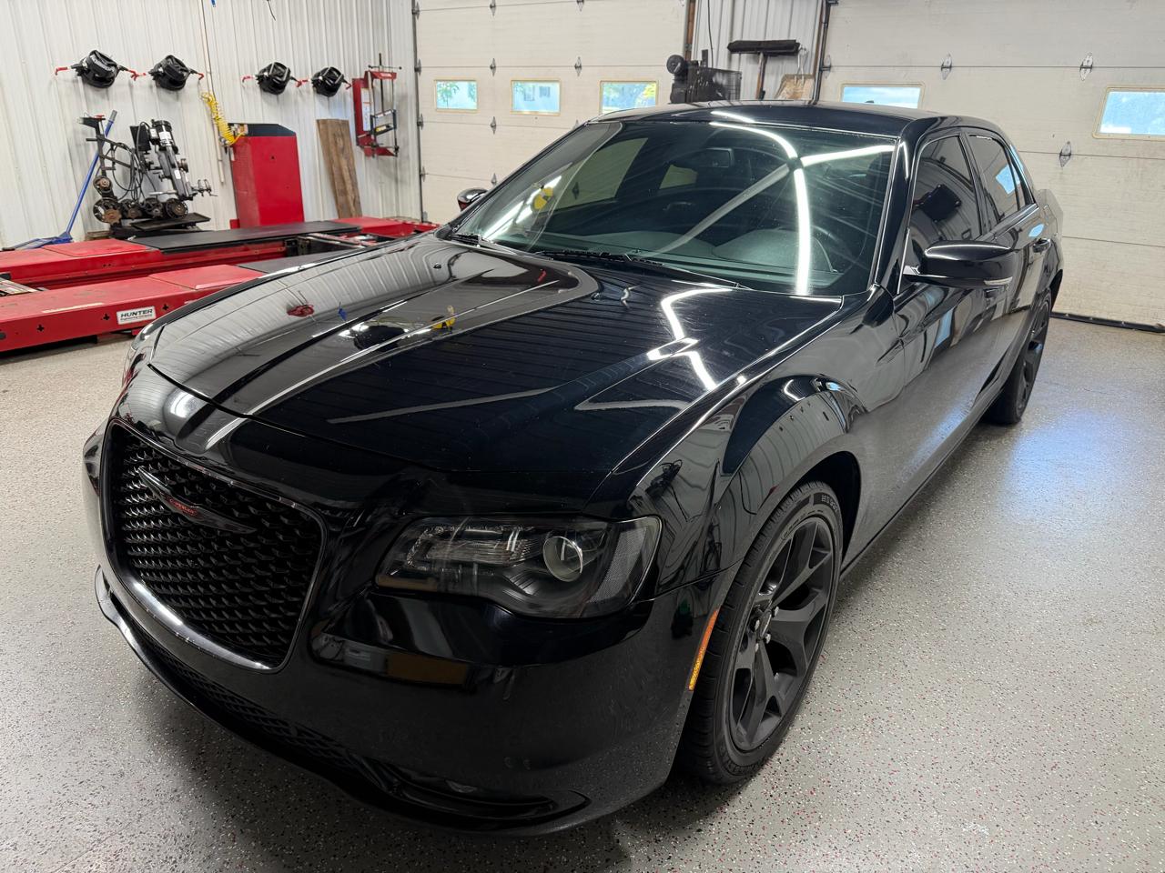 Chrysler 300 S V6 RWD 2021