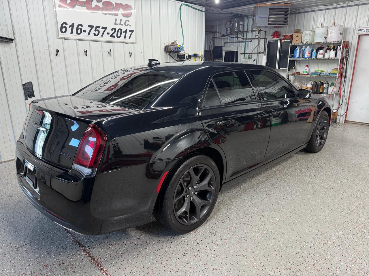 Chrysler 300 S V6 RWD 2021