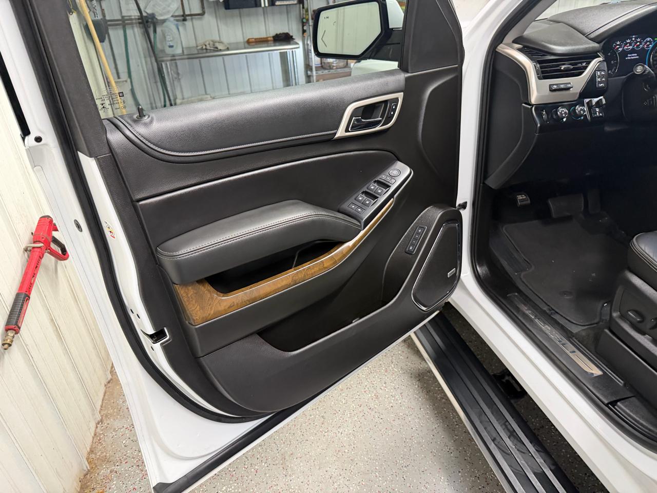 GMC Yukon Denali 4WD 2018