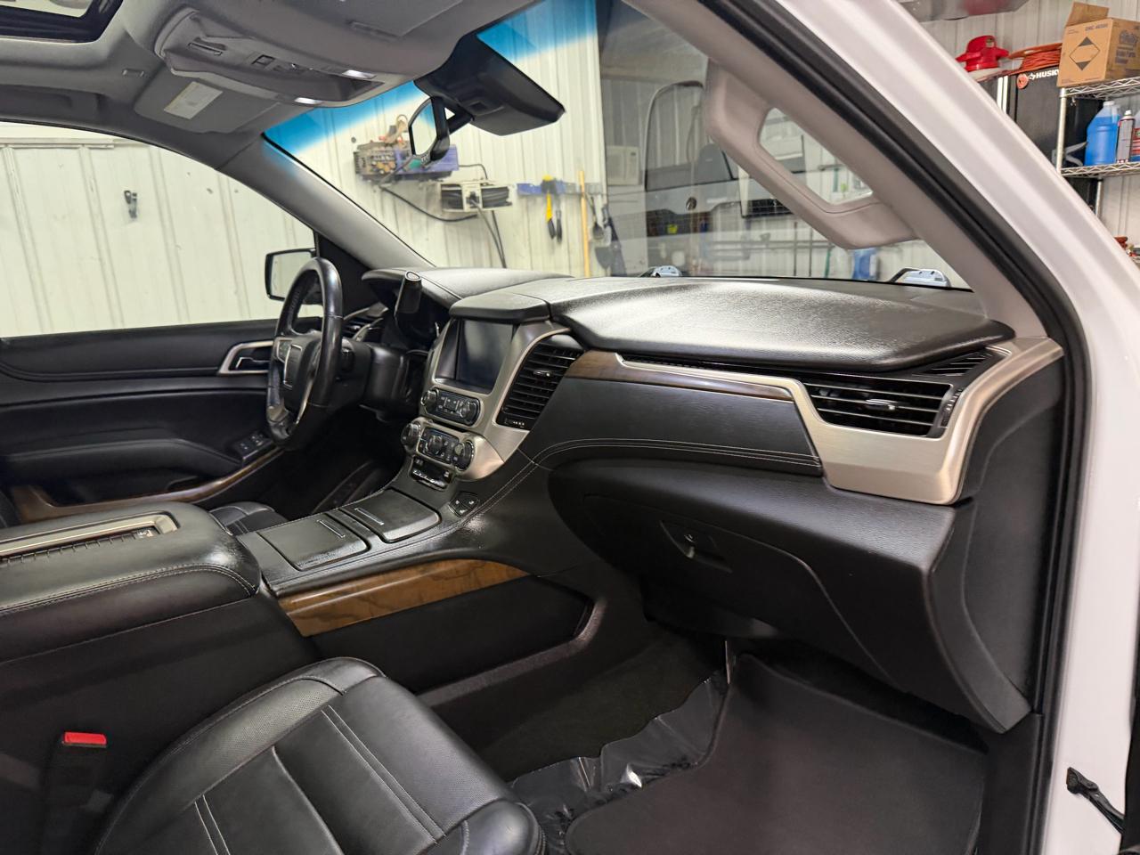 GMC Yukon Denali 4WD 2018