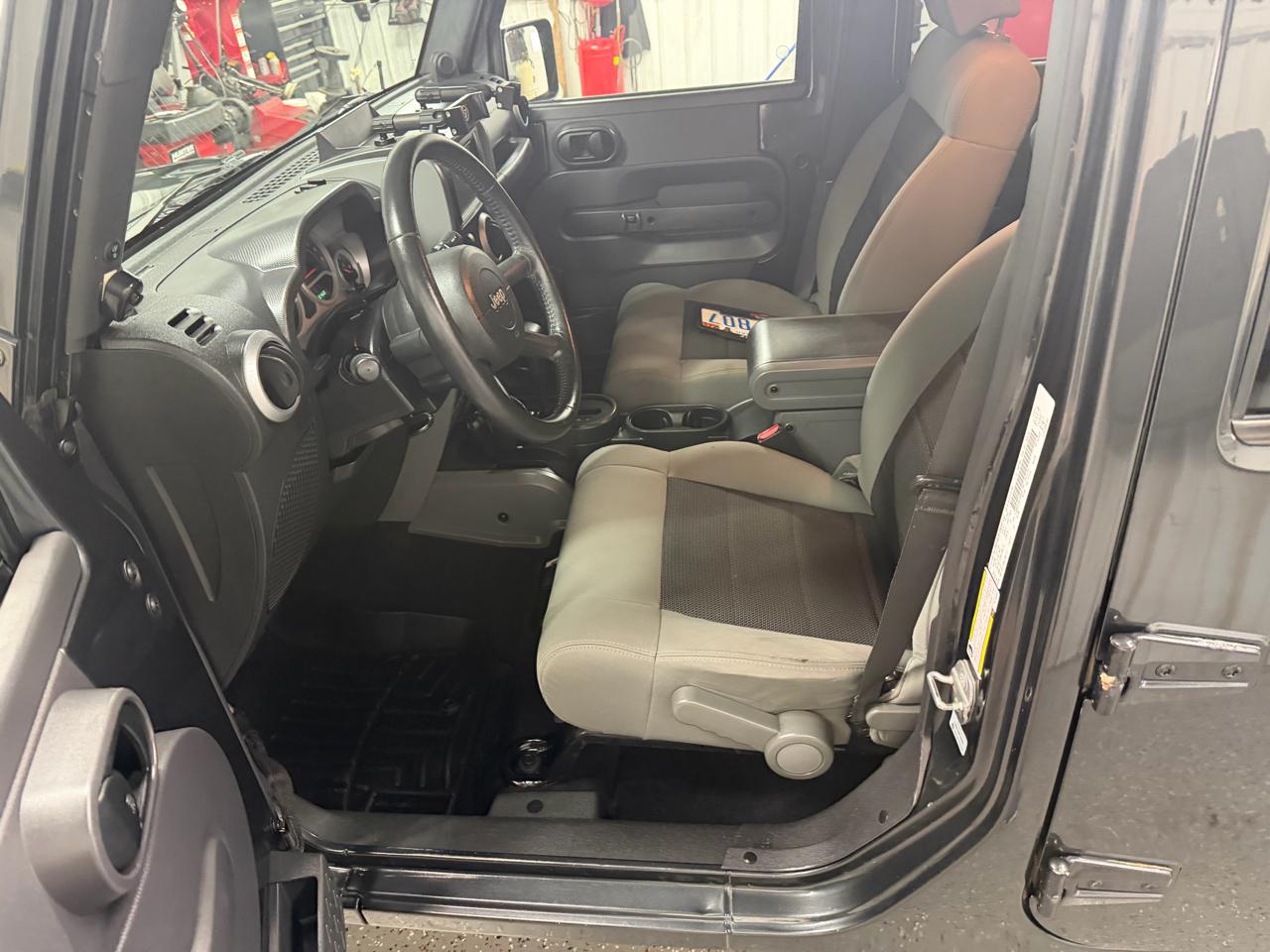 Jeep Wrangler Unlimited Rubicon 4WD 2010