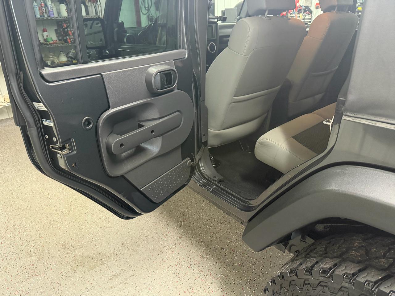Jeep Wrangler Unlimited Rubicon 4WD 2010
