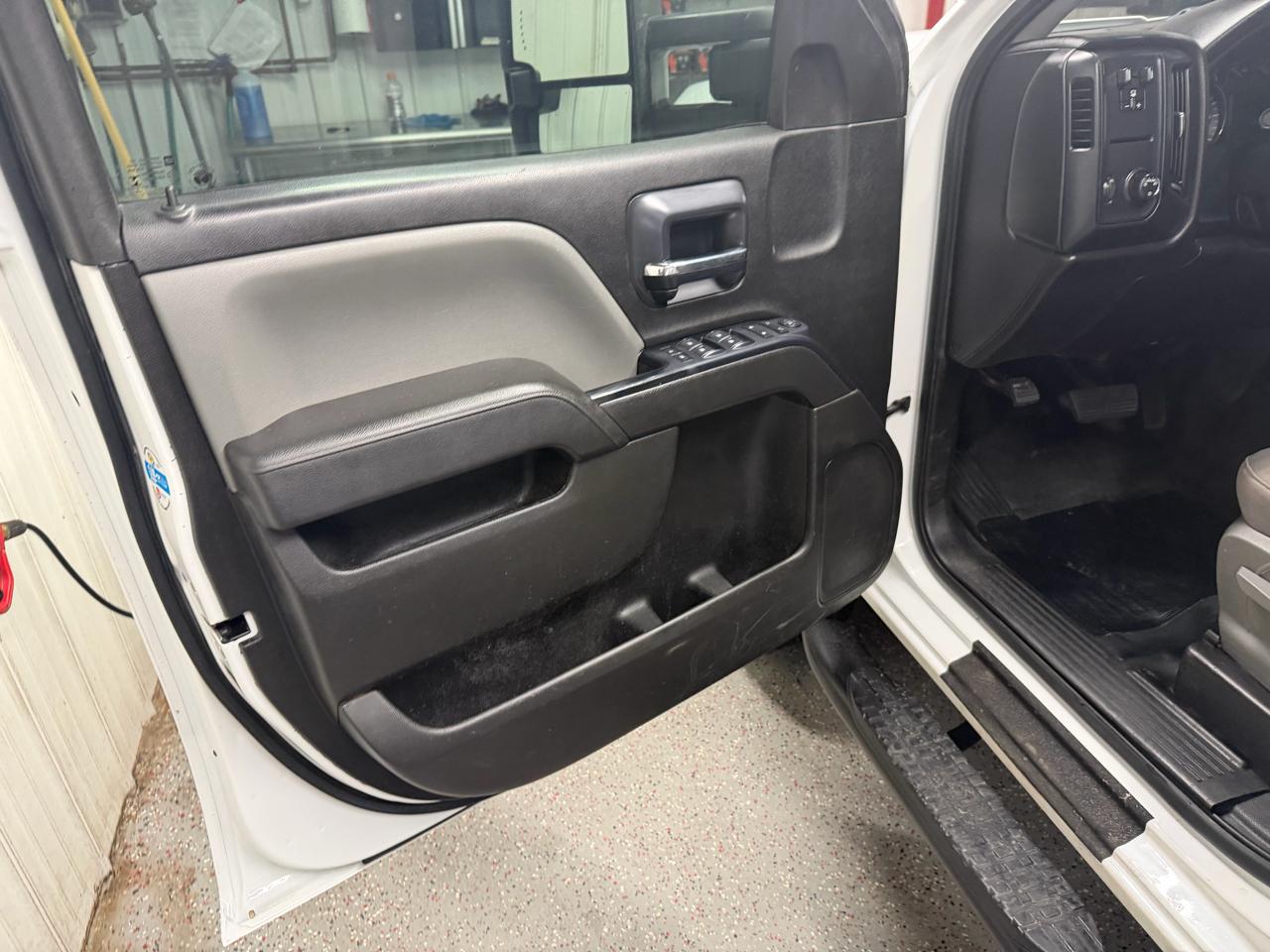 Chevrolet Silverado 2500HD 4WD Double Cab 149" Work Truck 2019