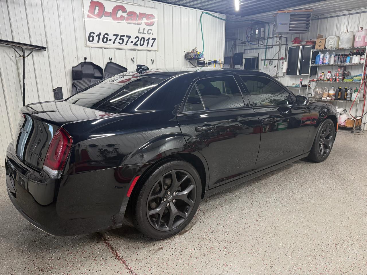 2021 Chrysler 300 S - Photo 10
