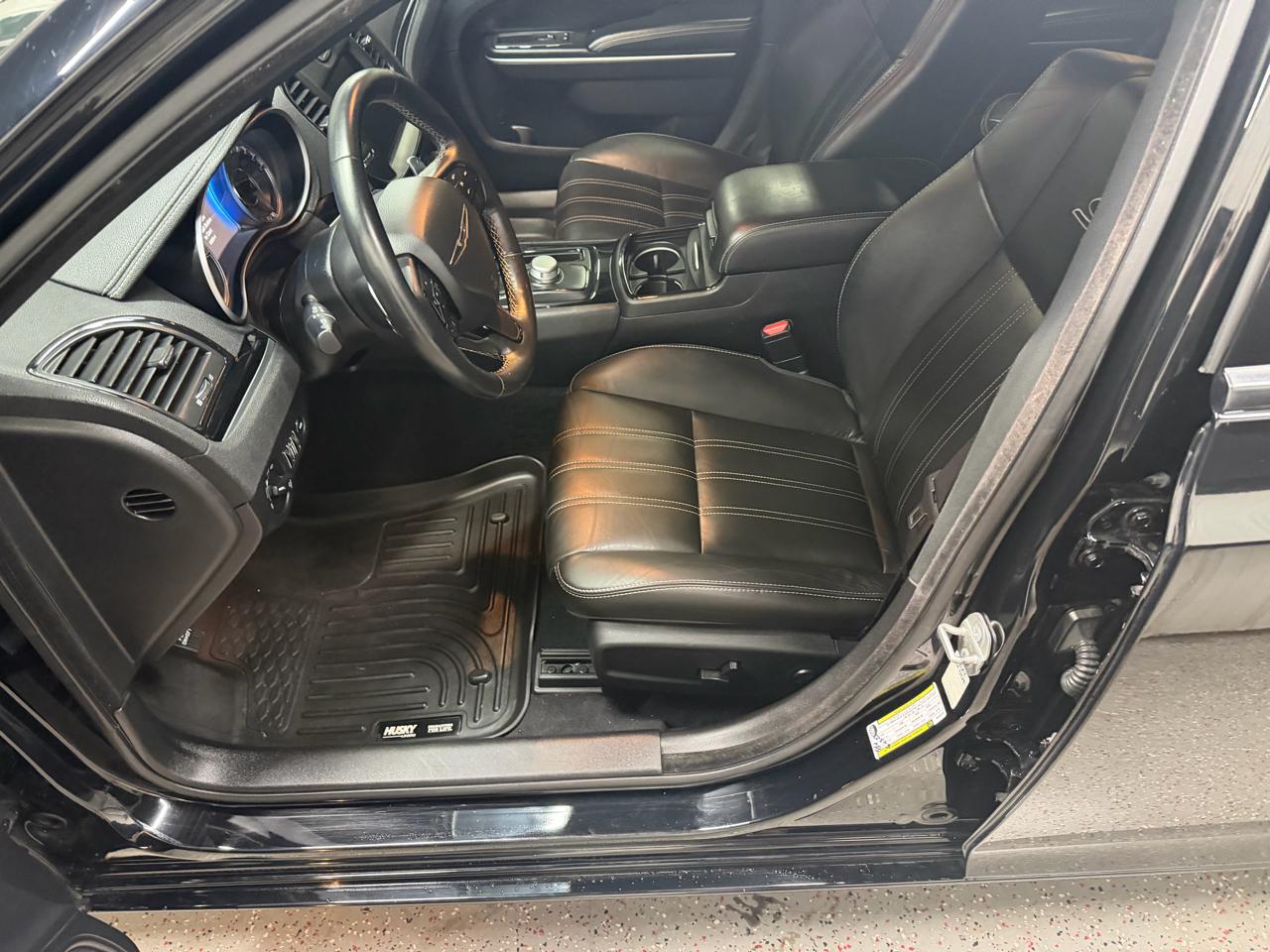 2021 Chrysler 300 S - Photo 13