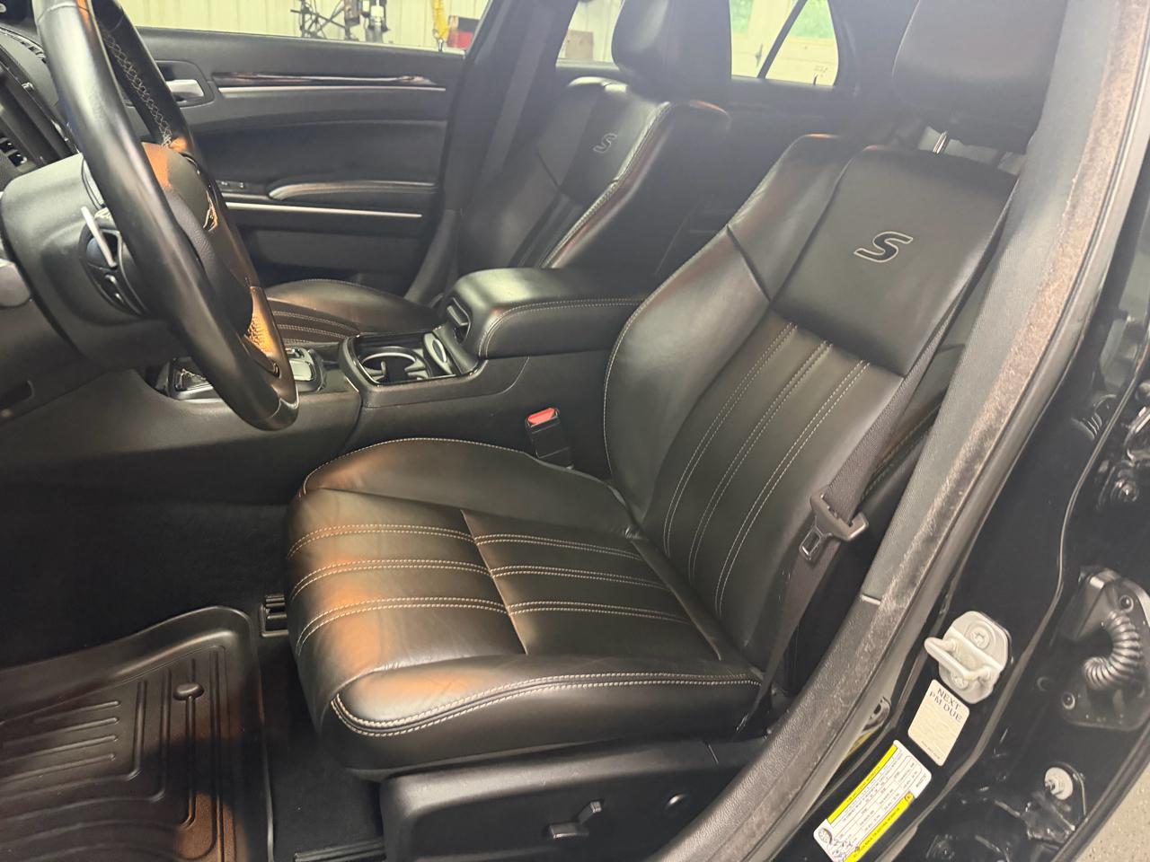 2021 Chrysler 300 S - Photo 15
