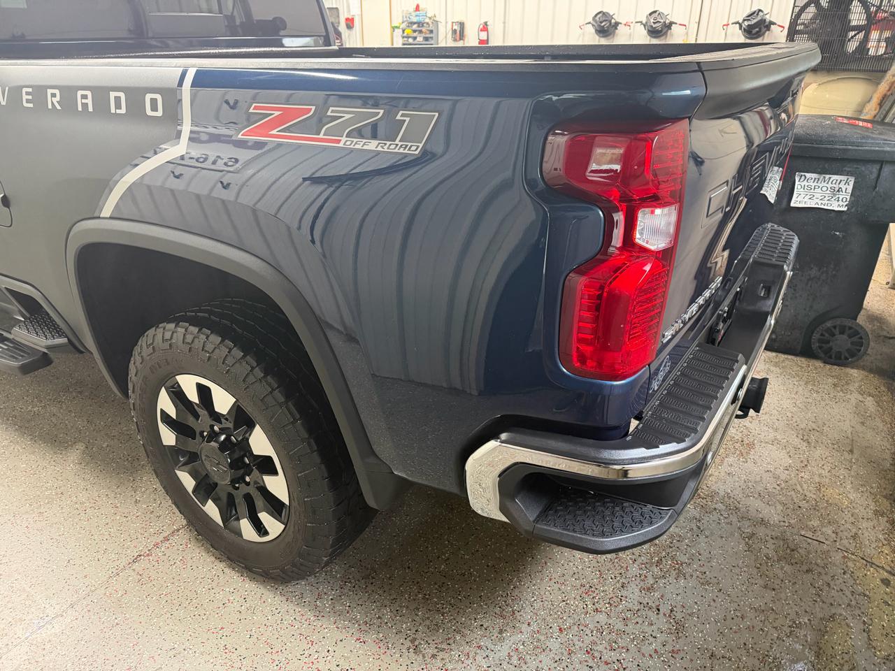 2020 Chevrolet Silverado 2500HD LT - Photo 9