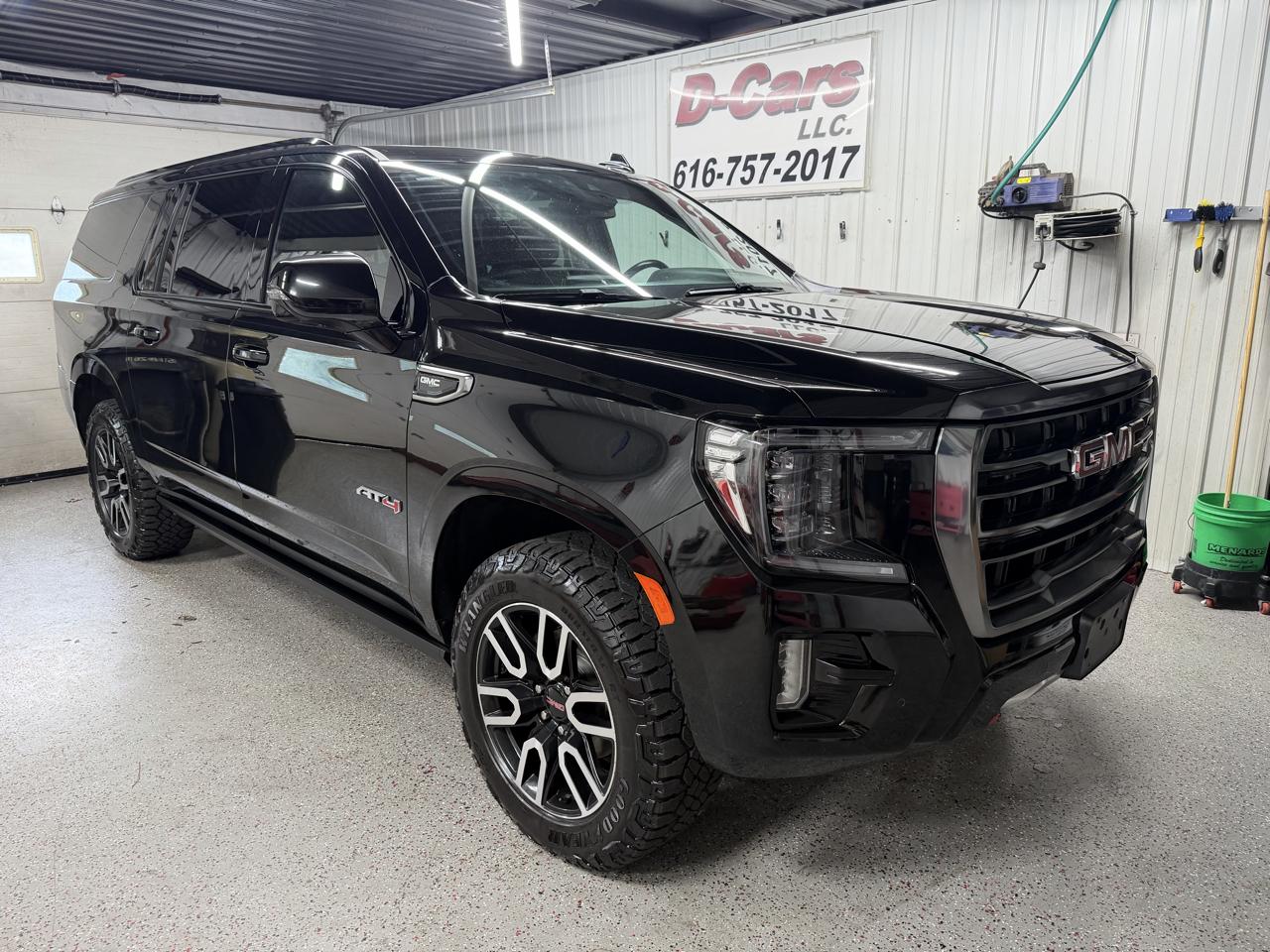GMC Yukon XL AT4 2021
