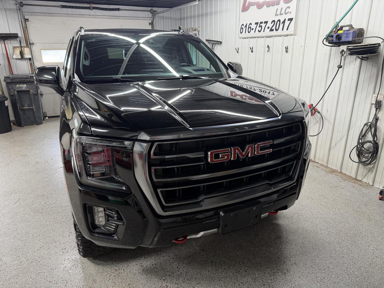GMC Yukon XL AT4 2021