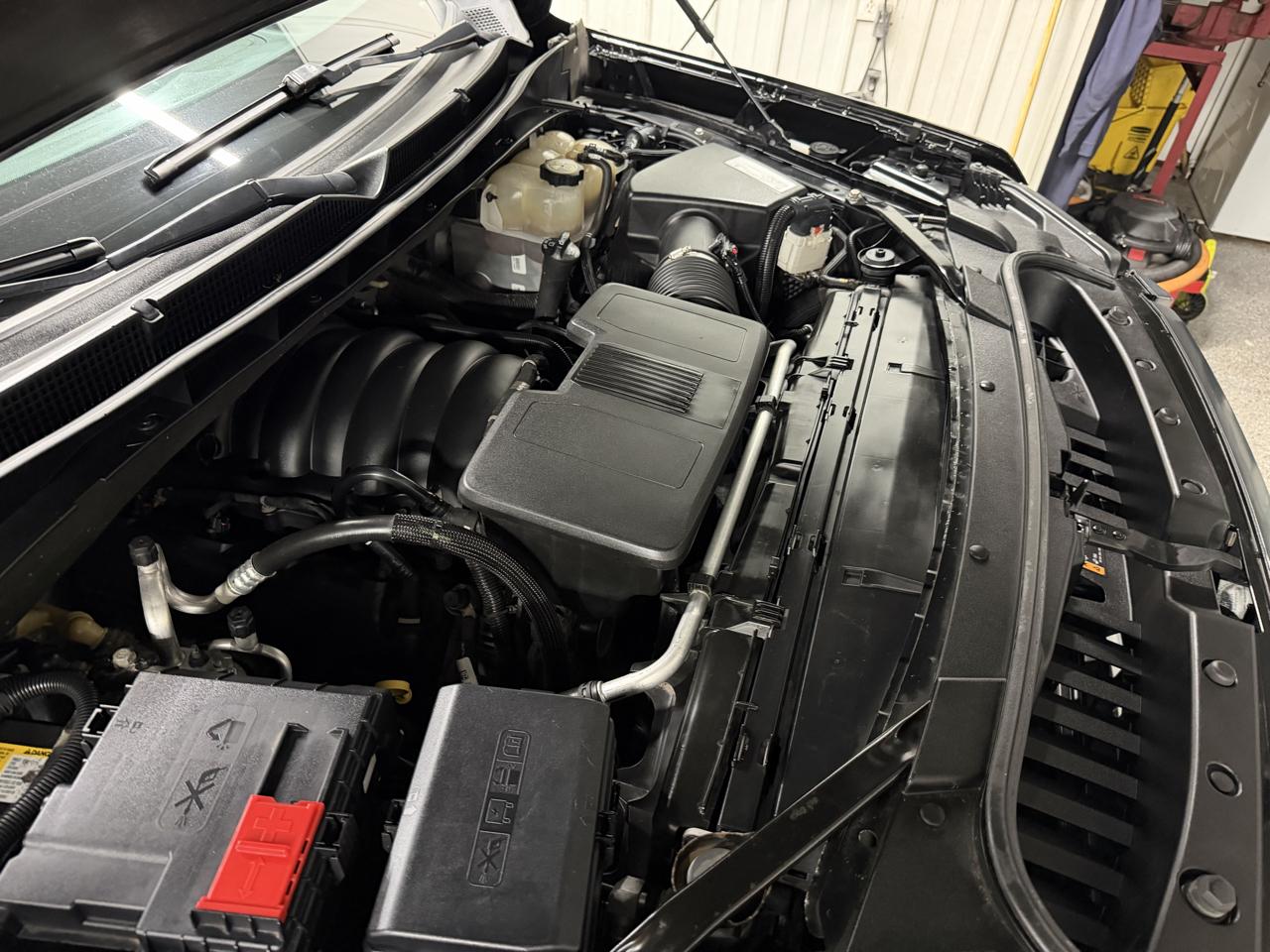 GMC Yukon XL AT4 2021