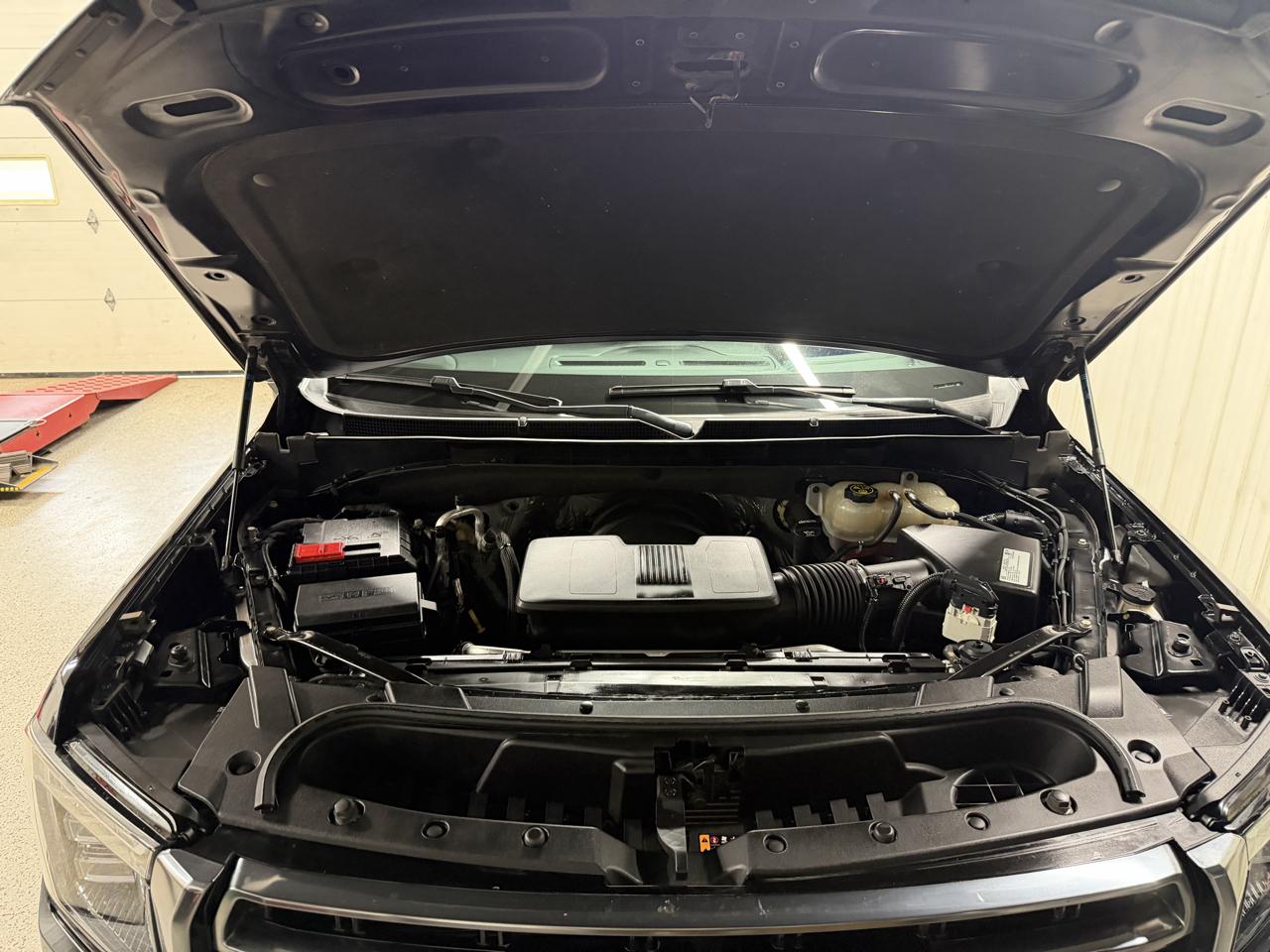 GMC Yukon XL AT4 2021