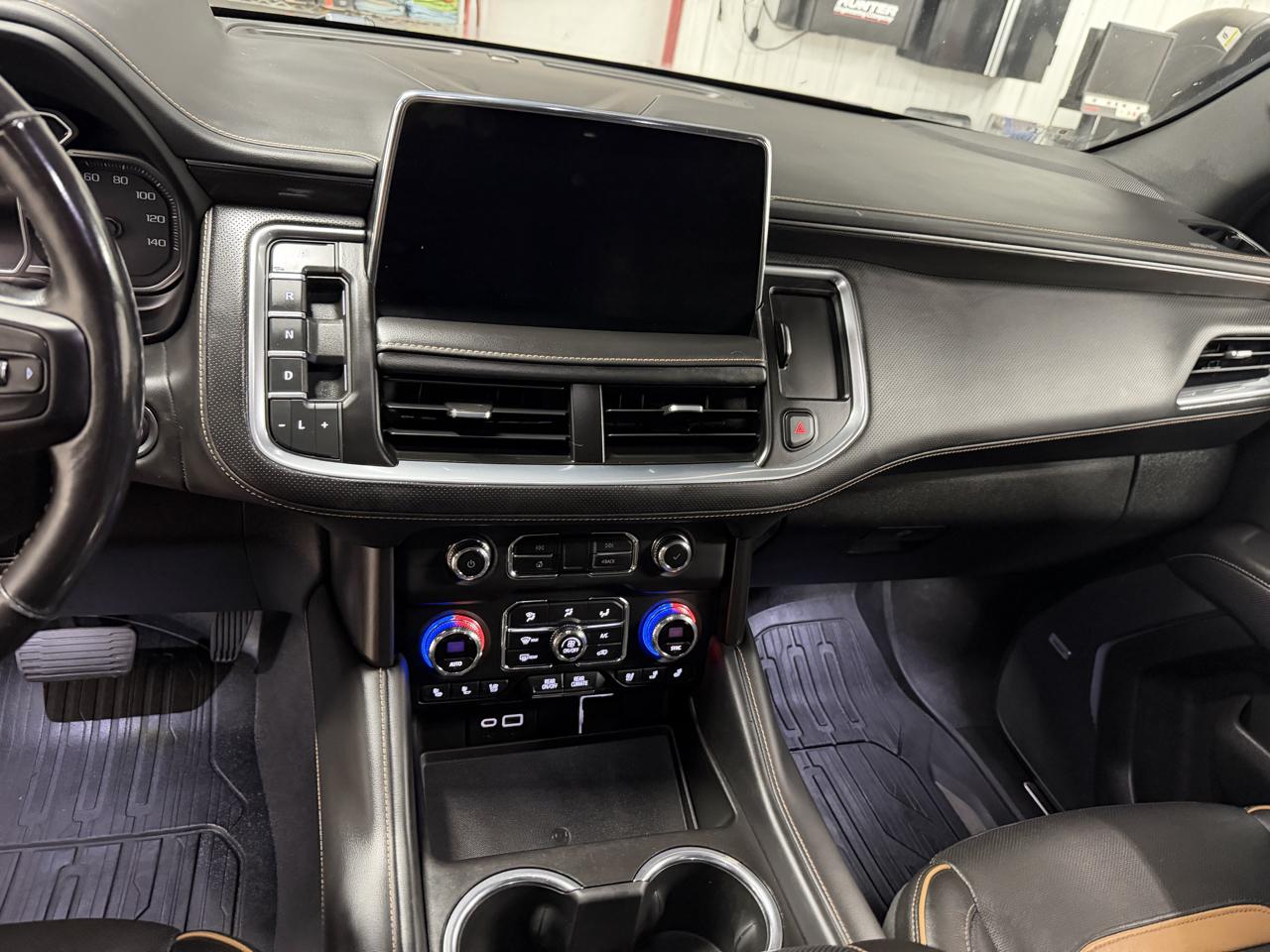 GMC Yukon XL AT4 2021