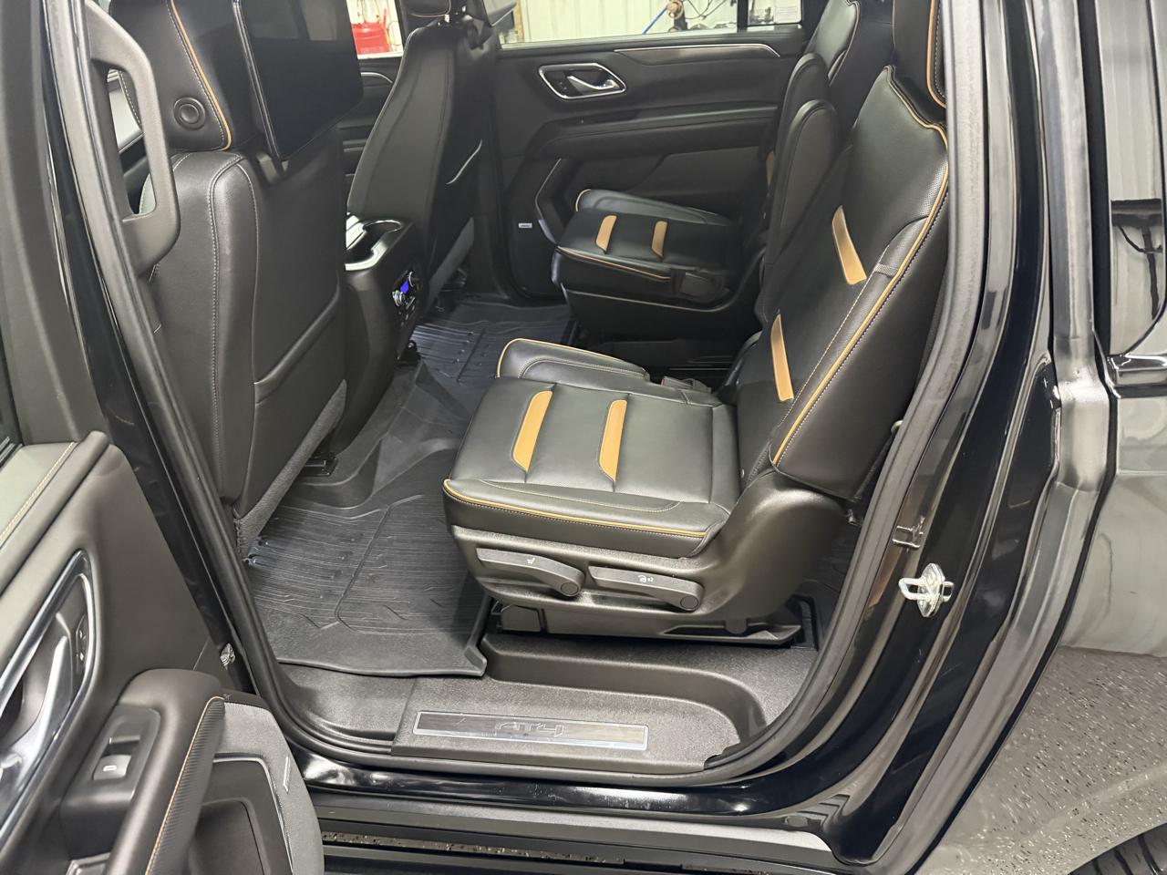 GMC Yukon XL AT4 2021