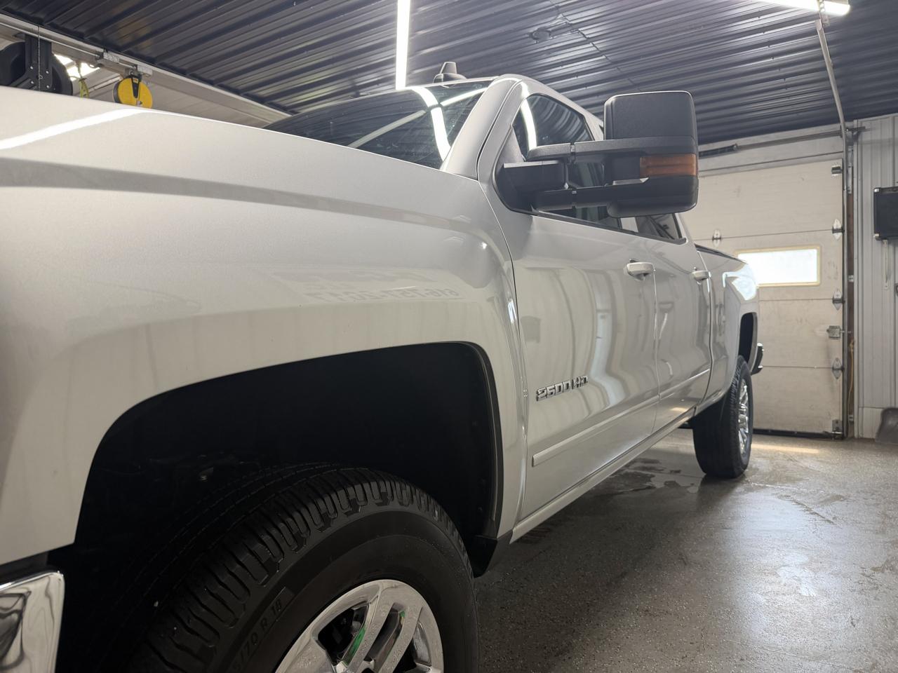 Chevrolet Silverado 2500HD 4WD Crew Cab 159" LT 2015