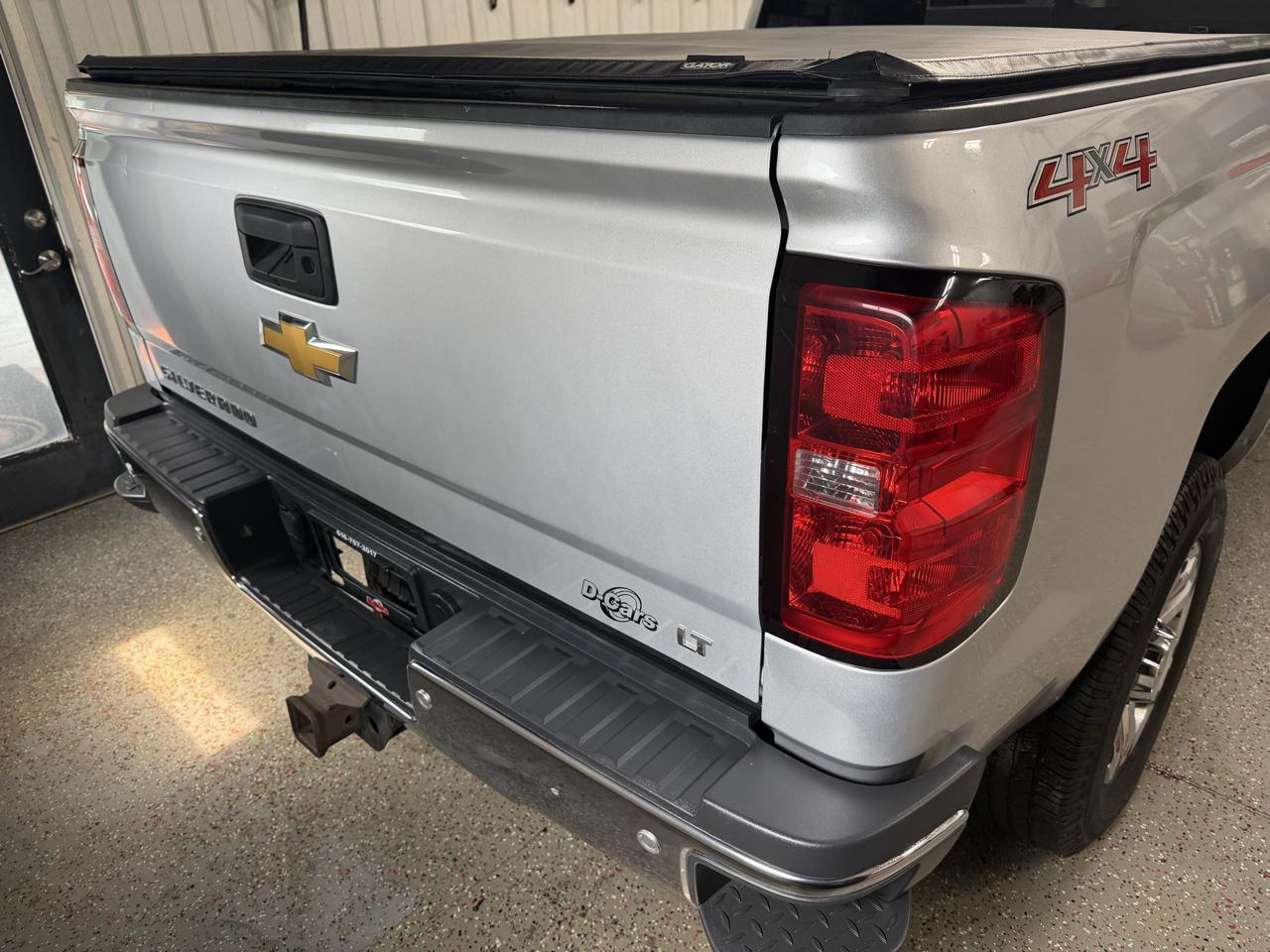 Chevrolet Silverado 2500HD 4WD Crew Cab 159" LT 2015