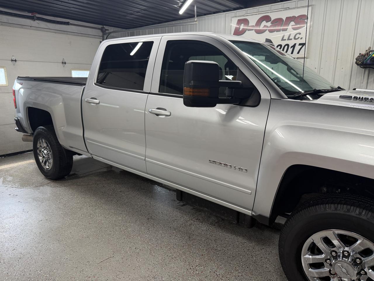 Chevrolet Silverado 2500HD 4WD Crew Cab 159" LT 2015