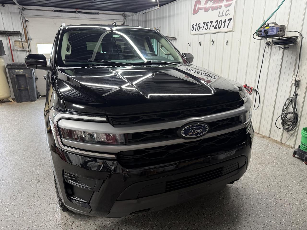 Ford Expedition MAX XLT 4WD 2022