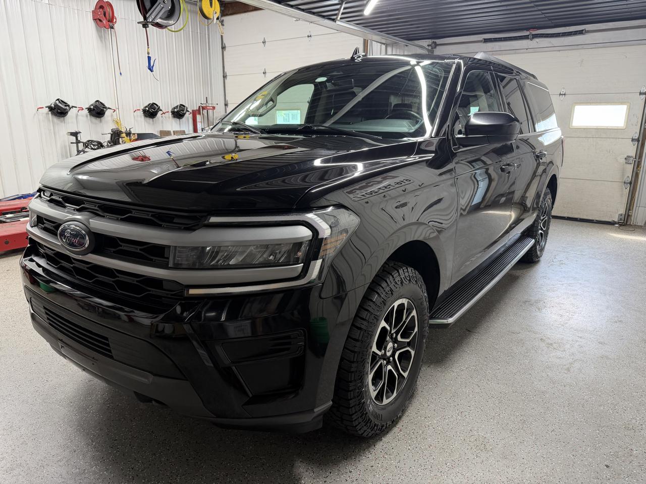 Ford Expedition MAX XLT 4WD 2022