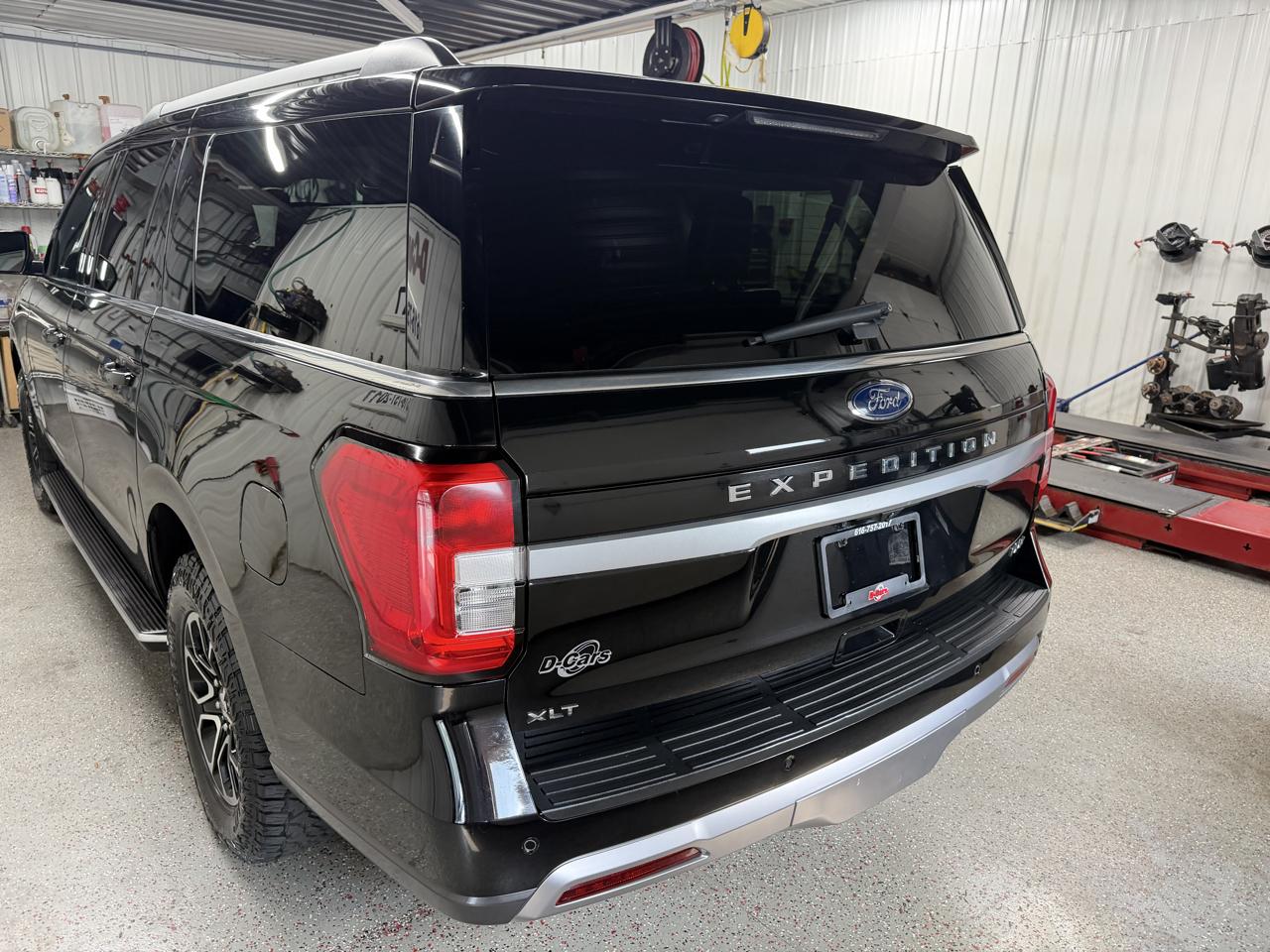 Ford Expedition MAX XLT 4WD 2022