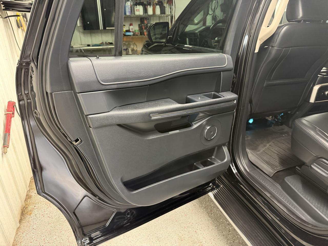 Ford Expedition MAX XLT 4WD 2022