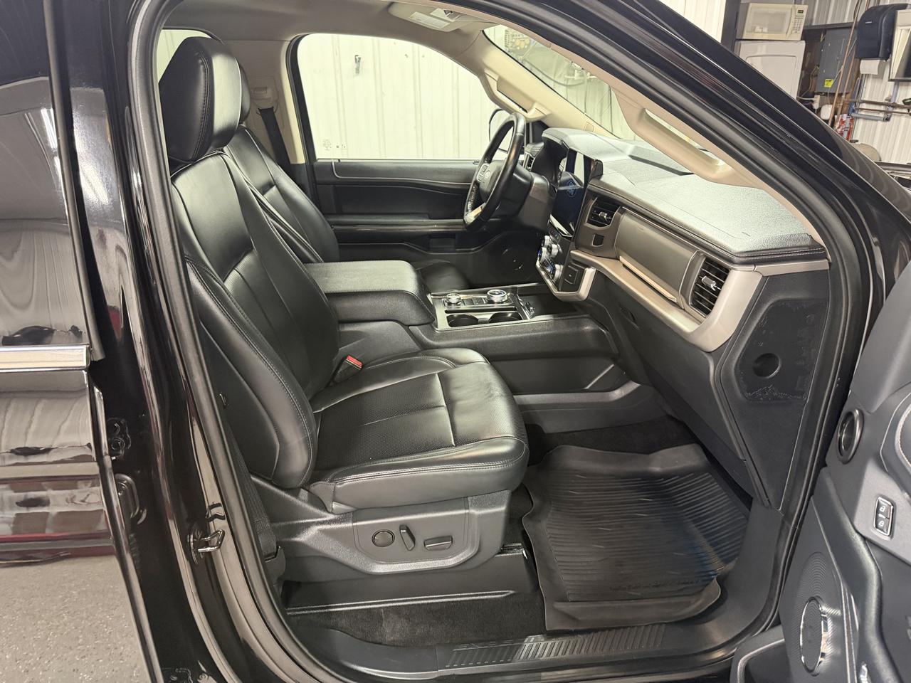 Ford Expedition MAX XLT 4WD 2022