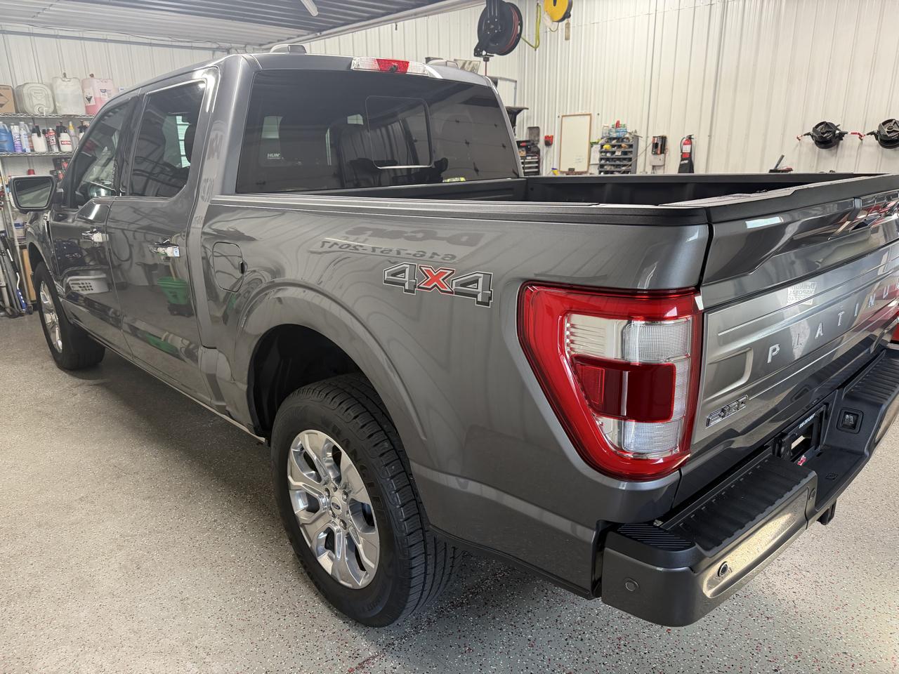 Ford F-150 4WD SuperCrew 145" Platinum 2021