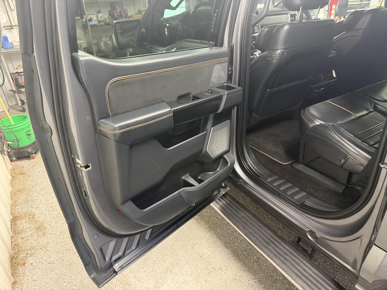 Ford F-150 4WD SuperCrew 145" Platinum 2021