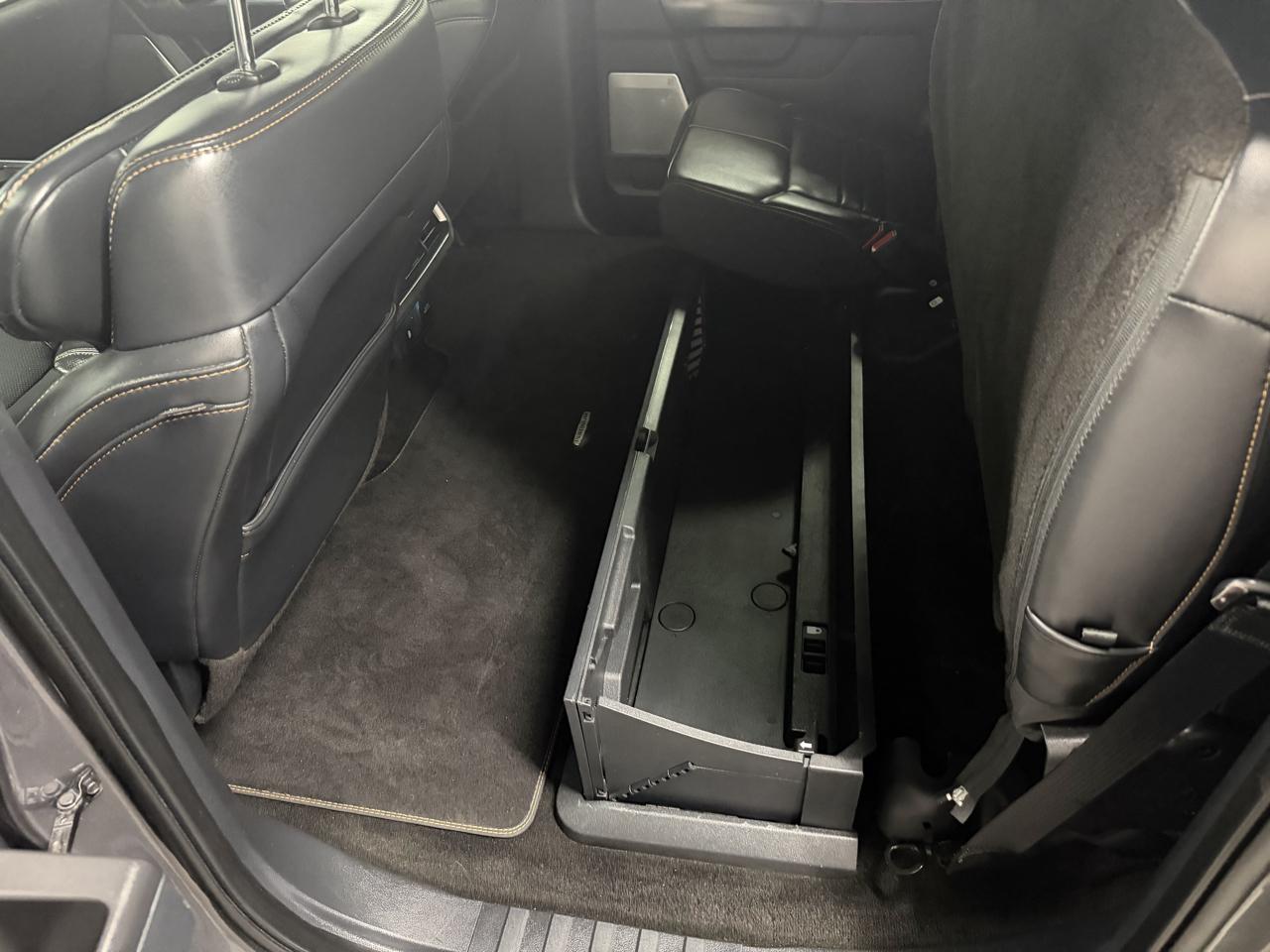 Ford F-150 4WD SuperCrew 145" Platinum 2021