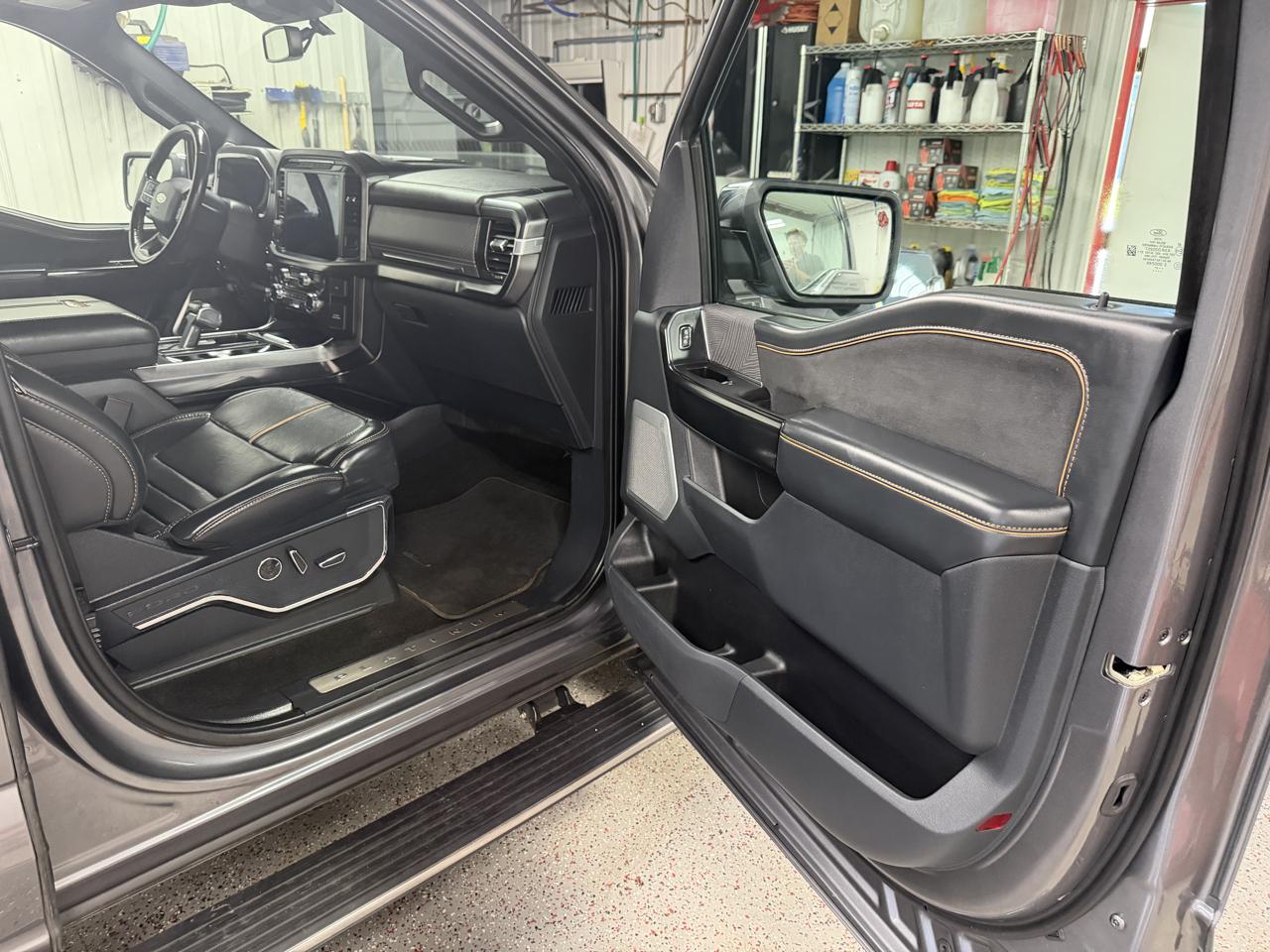 Ford F-150 4WD SuperCrew 145" Platinum 2021