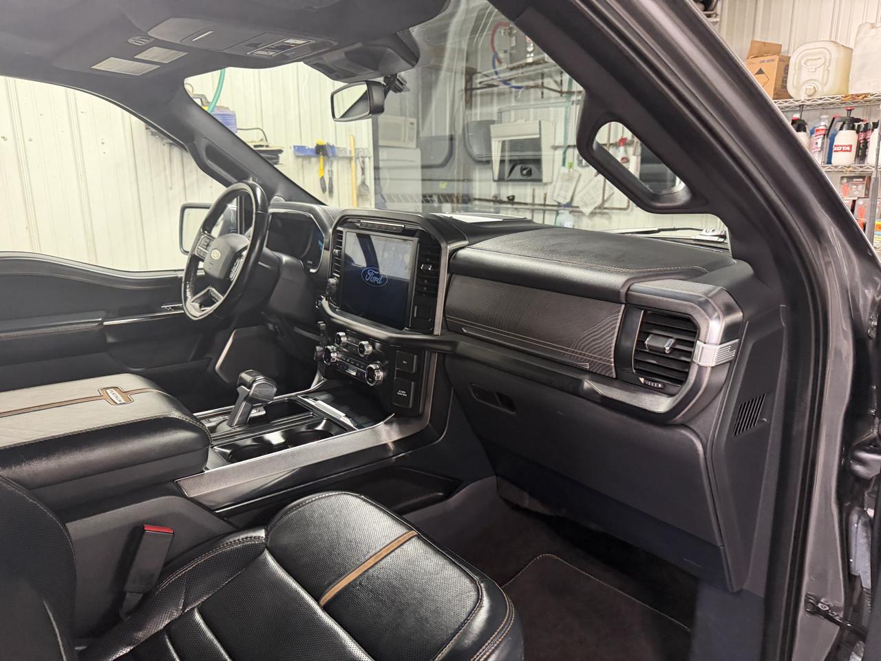 Ford F-150 4WD SuperCrew 145" Platinum 2021