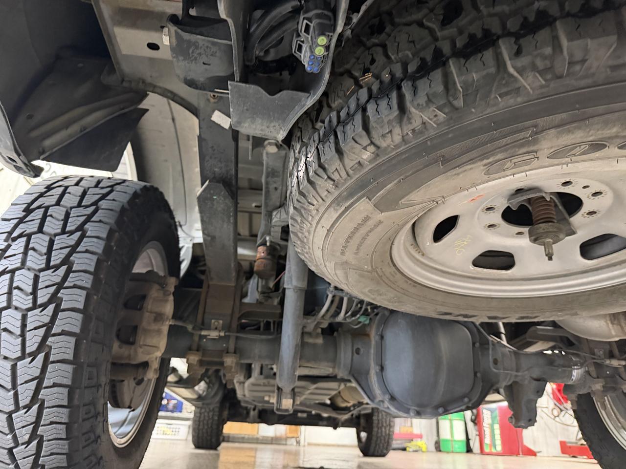 Ford F-250 SD Lariat Crew Cab Short Bed 4WD 2019