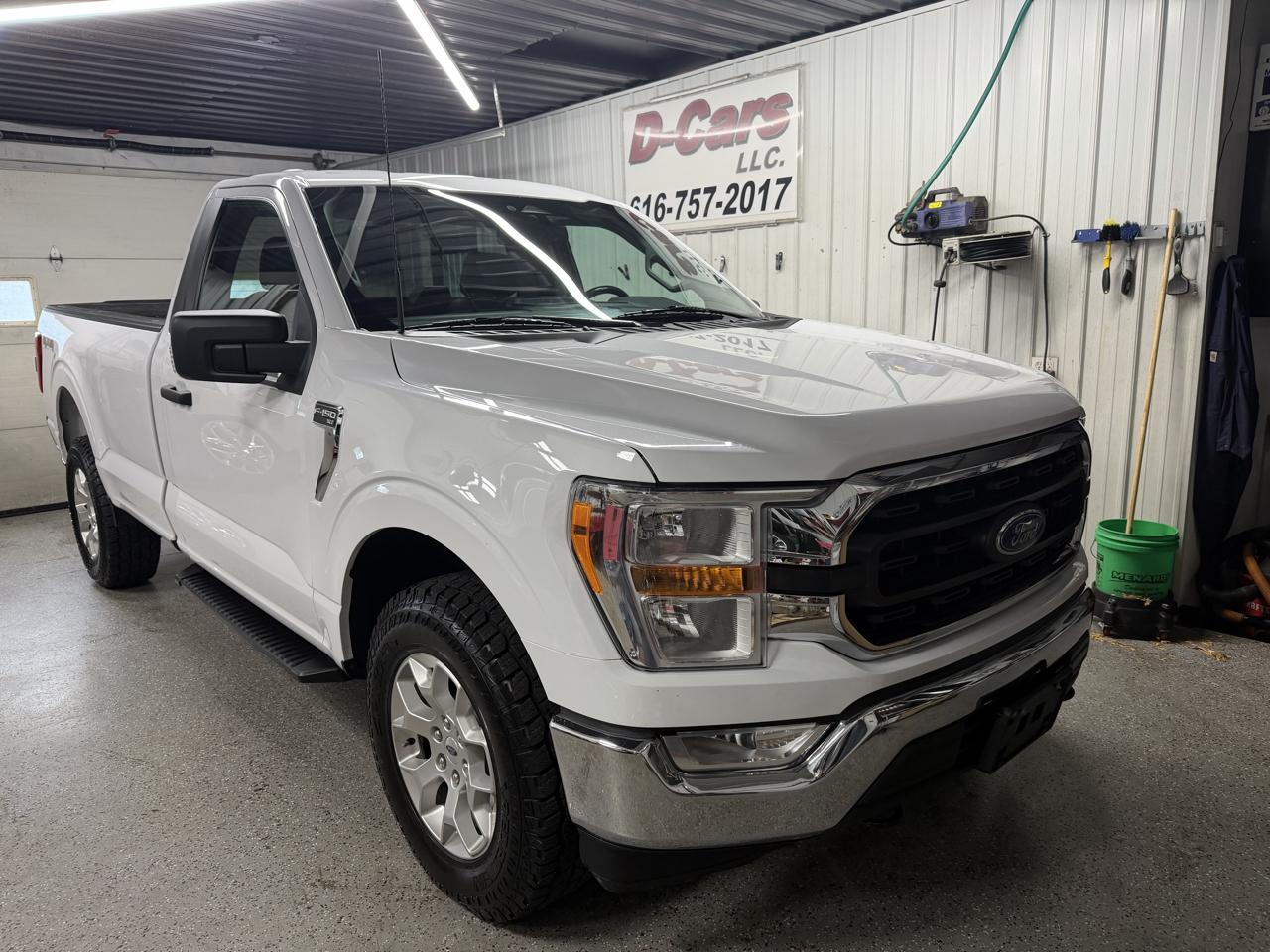 Ford F-150 4WD Reg Cab 145" XLT w/HD Payload Pkg 2021