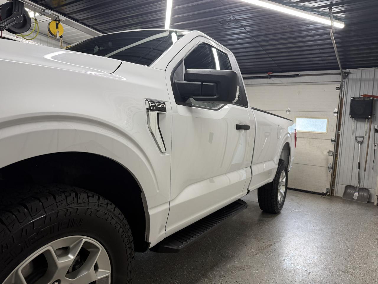 Ford F-150 4WD Reg Cab 145" XLT w/HD Payload Pkg 2021