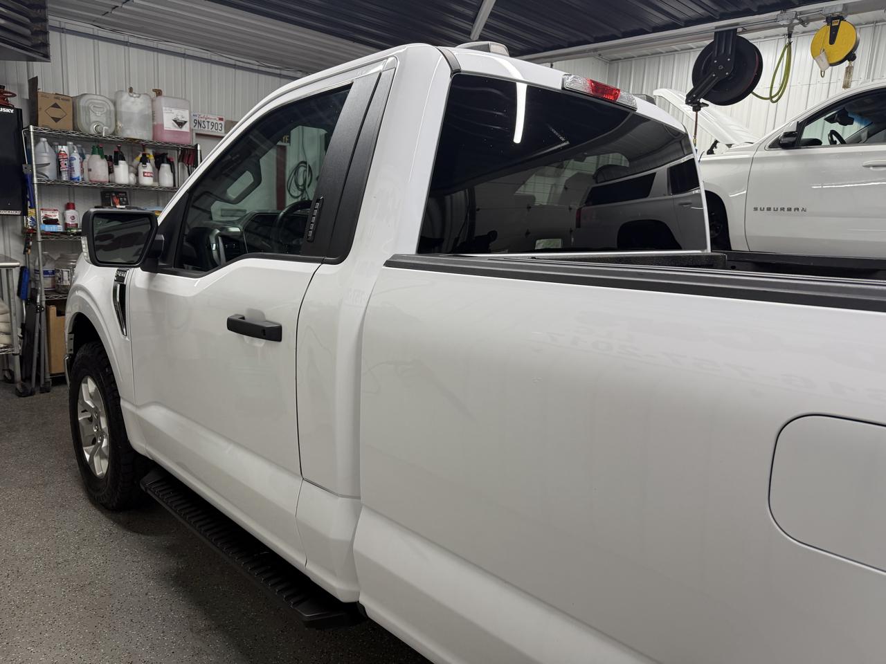 Ford F-150 4WD Reg Cab 145" XLT w/HD Payload Pkg 2021