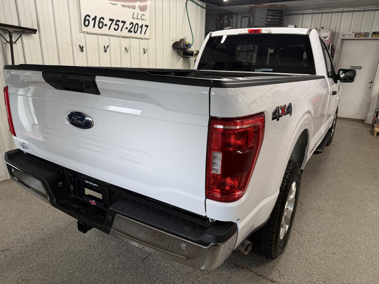 Ford F-150 4WD Reg Cab 145" XLT w/HD Payload Pkg 2021