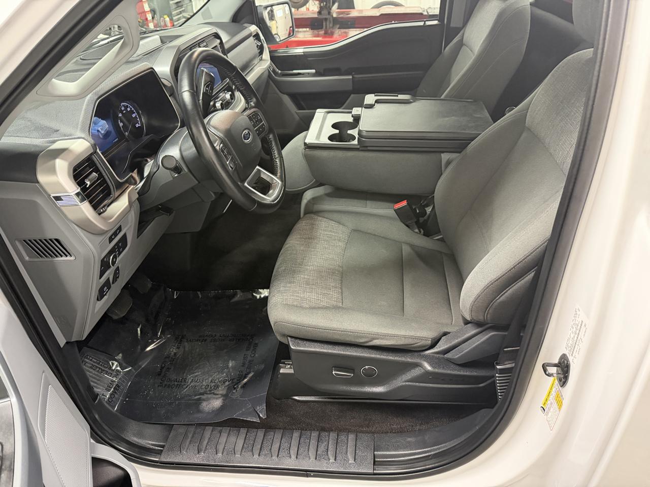 Ford F-150 4WD Reg Cab 145" XLT w/HD Payload Pkg 2021