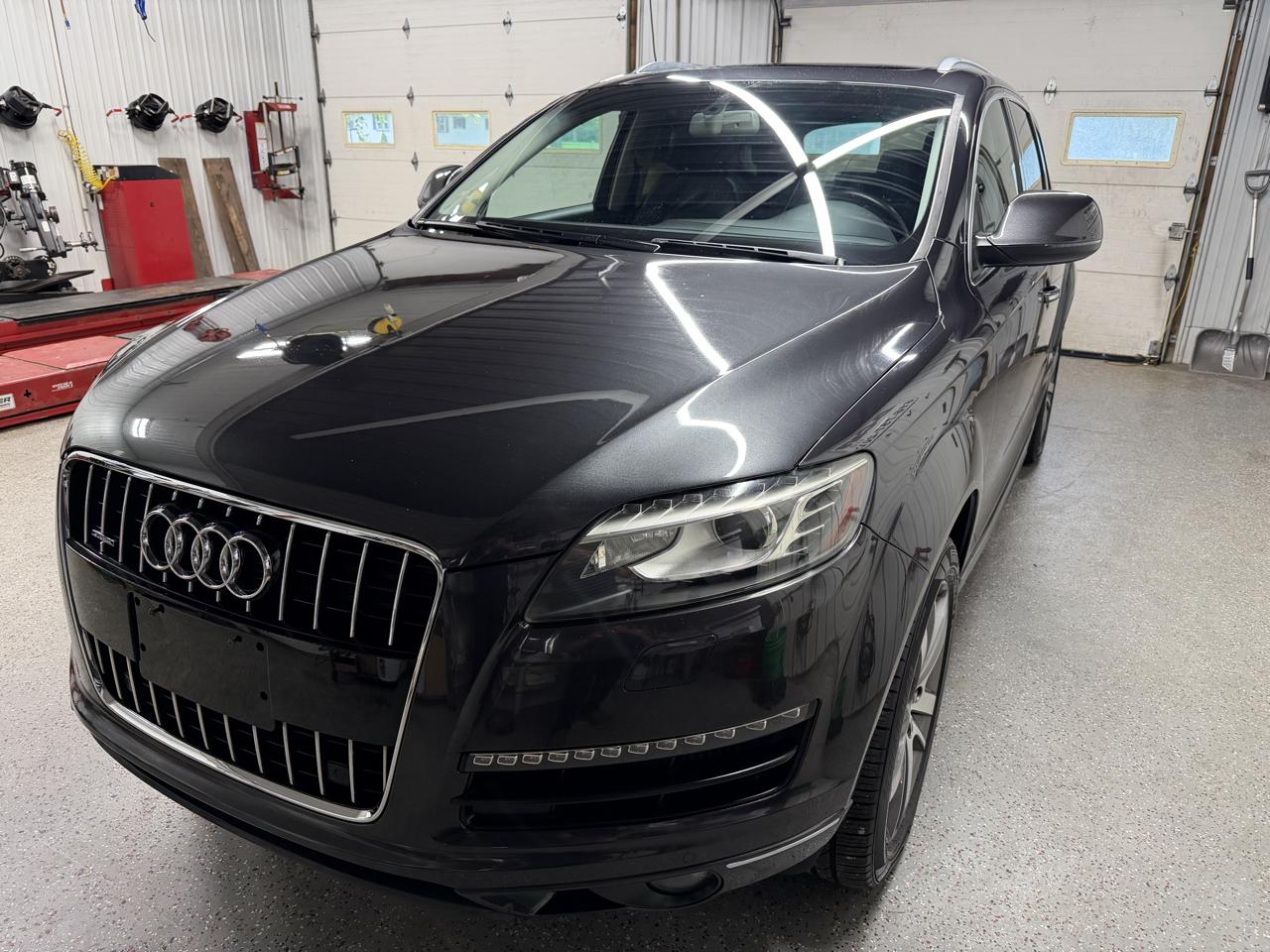 Audi Q7 quattro 4dr 3.0L TDI Prestige 2010