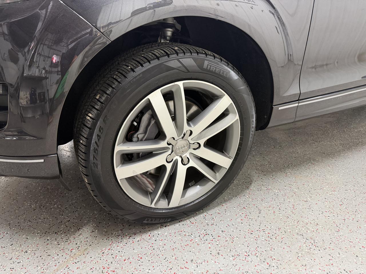 Audi Q7 quattro 4dr 3.0L TDI Prestige 2010