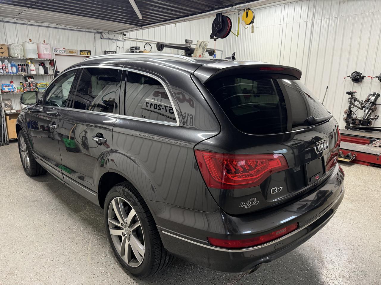 Audi Q7 quattro 4dr 3.0L TDI Prestige 2010