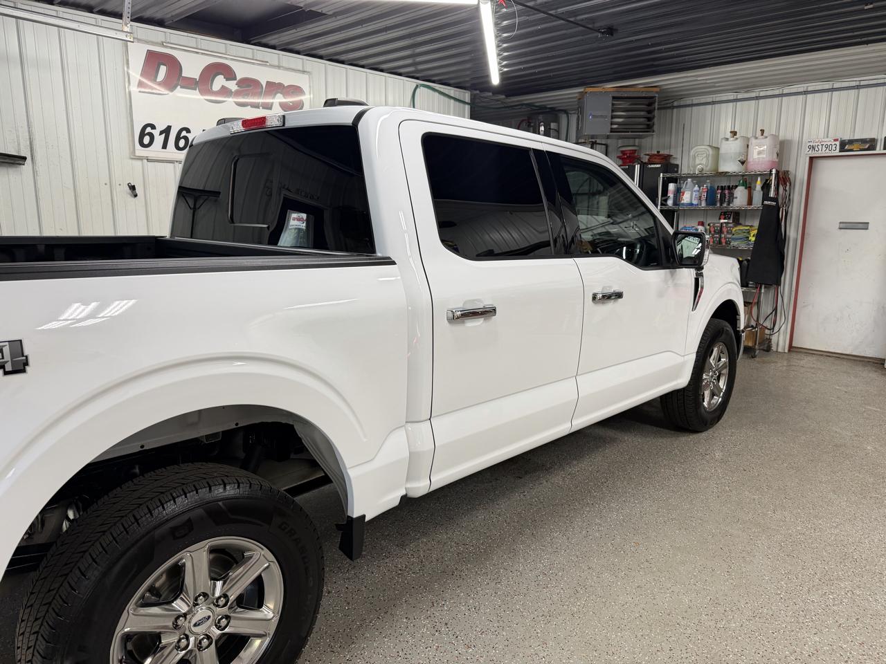 Ford F-150 4WD SuperCrew 145" XLT 2024