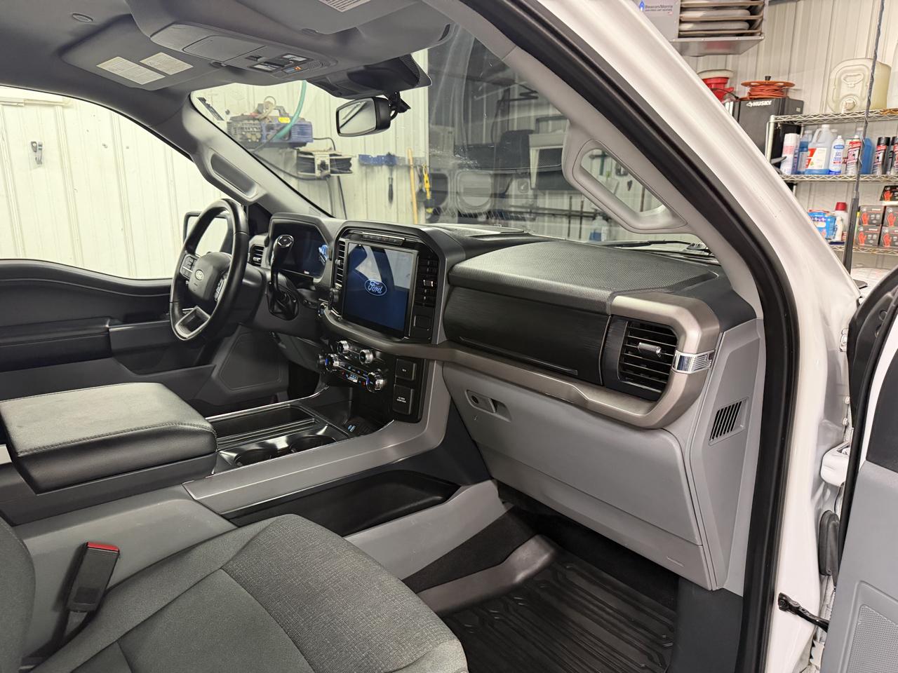 Ford F-150 4WD SuperCrew 145" XLT 2024