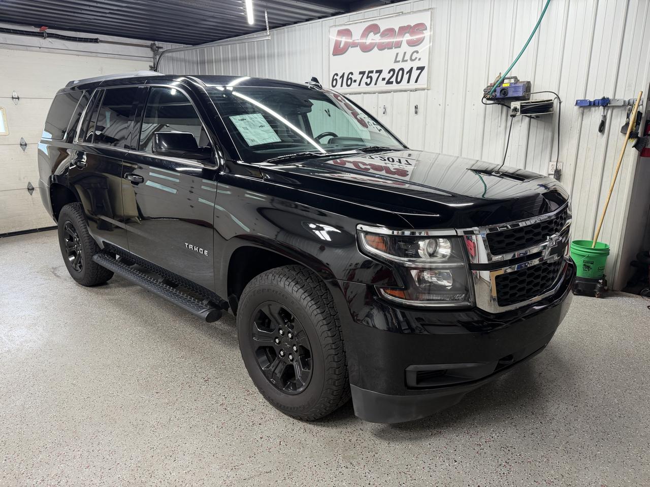 2020 Chevrolet Tahoe LS - Photo 2