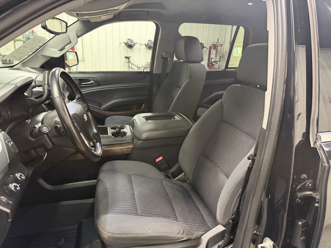 2020 Chevrolet Tahoe LS - Photo 16
