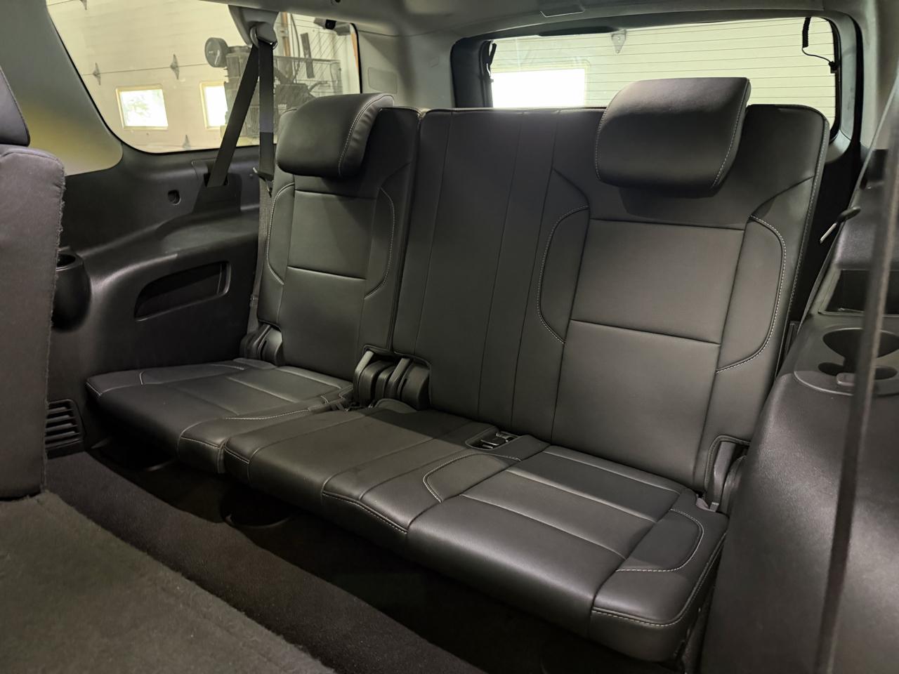 2019 Chevrolet Suburban LT - Photo 26