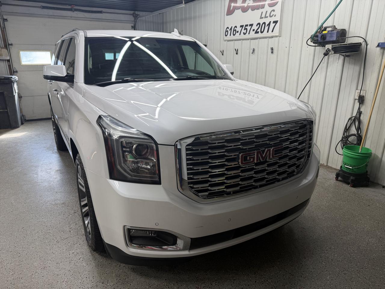 GMC Yukon Denali 4WD 2018
